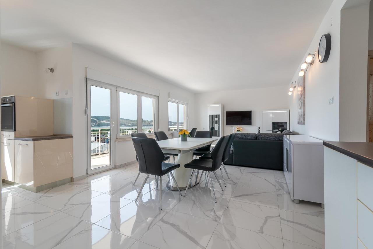 Apartment M&A Трогир Екстериор снимка